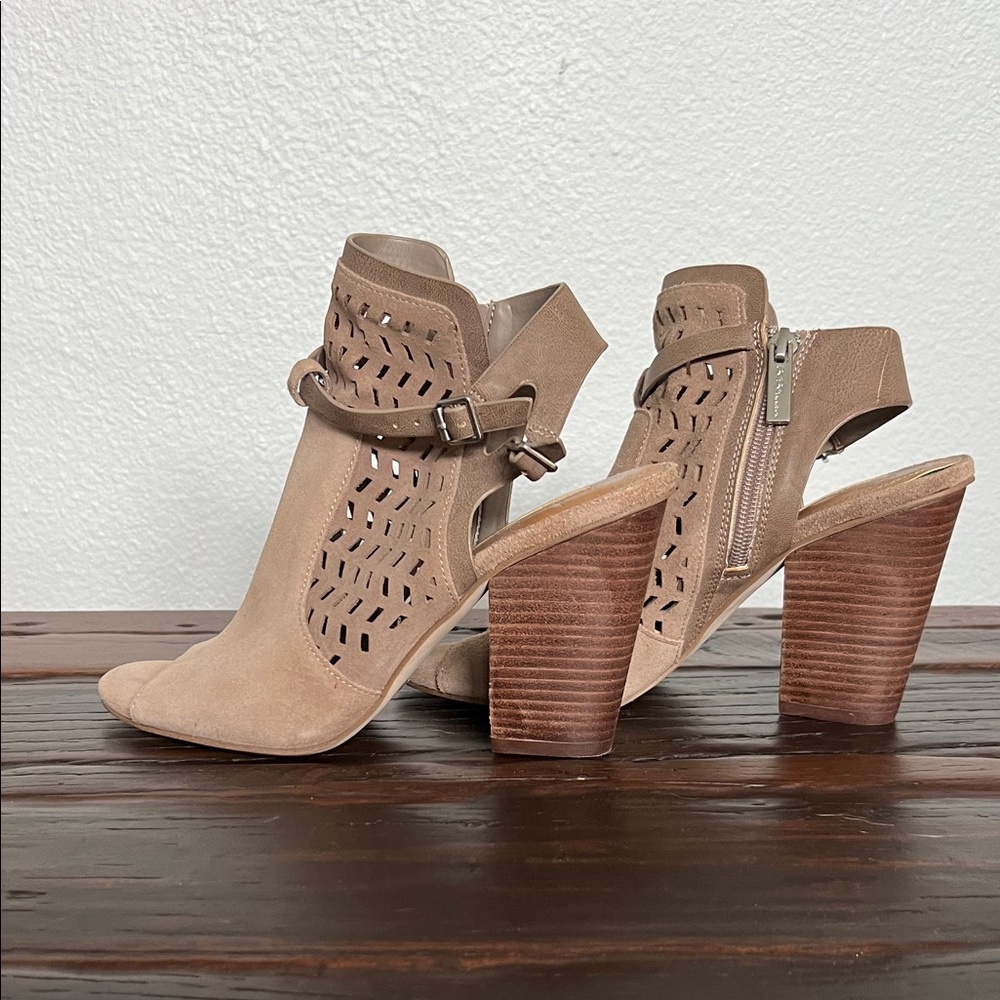 BCBGeneration Beige Cutout Heels